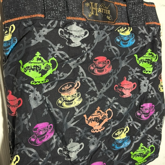 Disney Loungefly Alice In Wonderland The Mad Hatter Bag - Picture 5 of 9